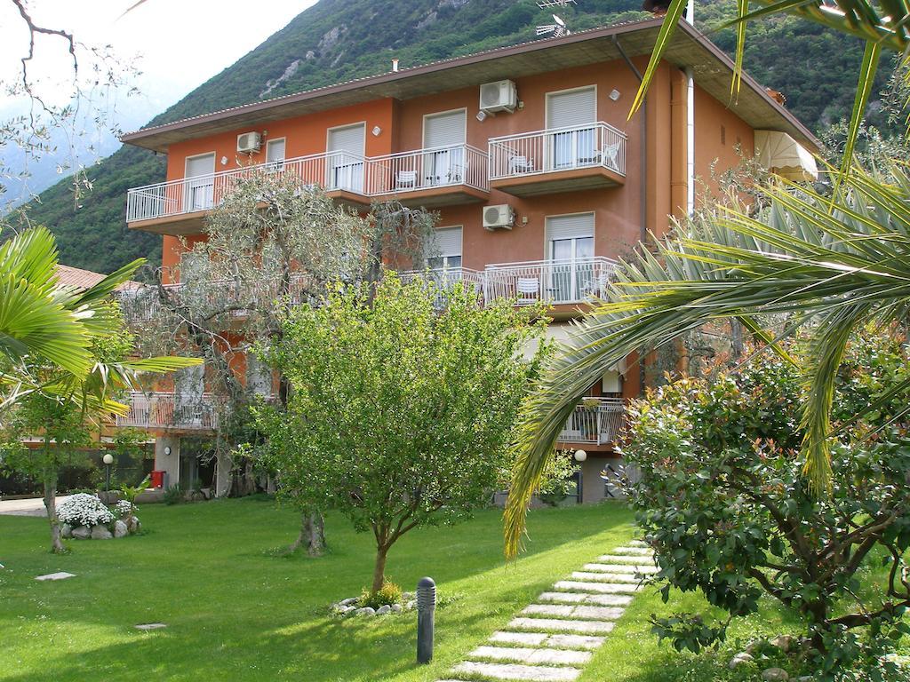 Hotel Villa Florida Malcesine Zewnętrze zdjęcie